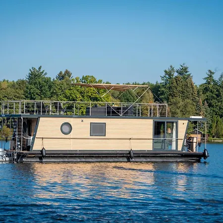 Luxurioeses Hausboot Roma Woma D13 Båthotell *